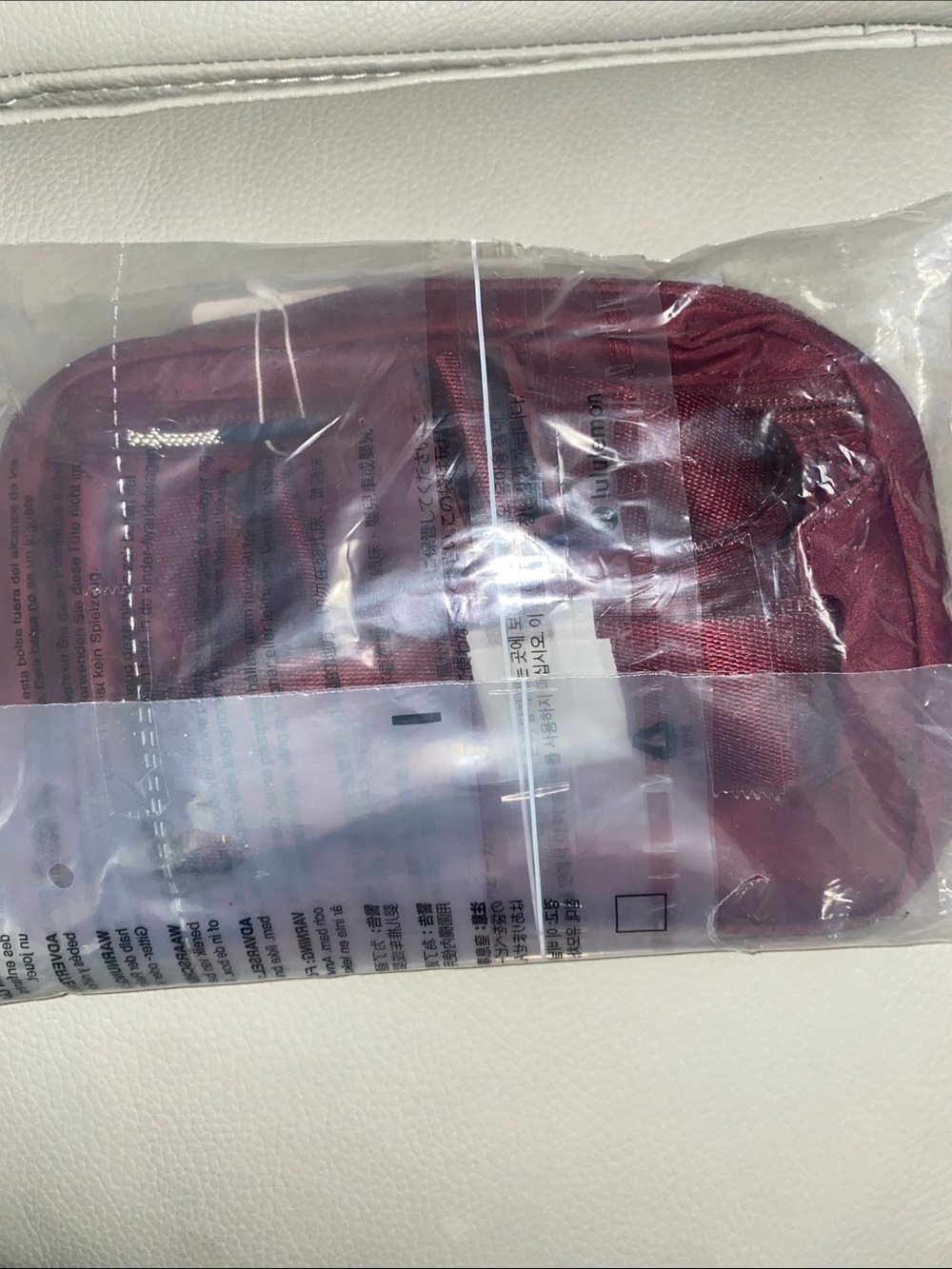 lululemon athletica everywhere belt bag - Picture 3 of 10